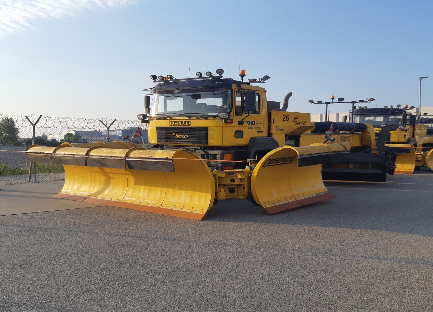 Arbeitsmaschine Boschung Jetbroom RWY 2
