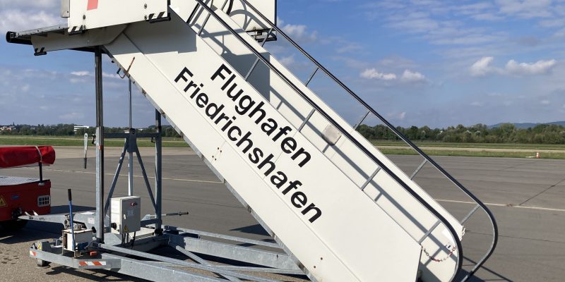 <span class="caps">TIPS</span> Fluggasttreppe 3