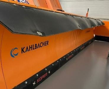ADV-Gerätebörse Kahlbacher Schneepflug1